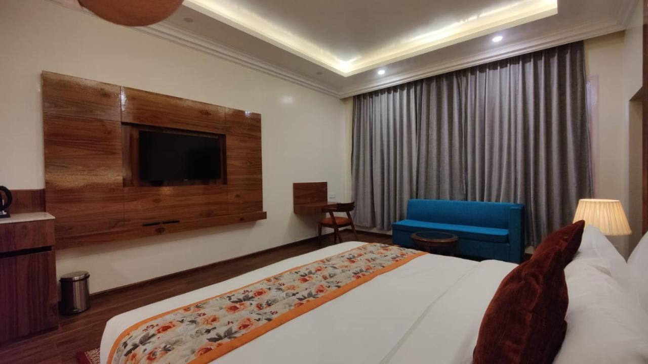 Hotel Woodpark 西姆拉 外观 照片