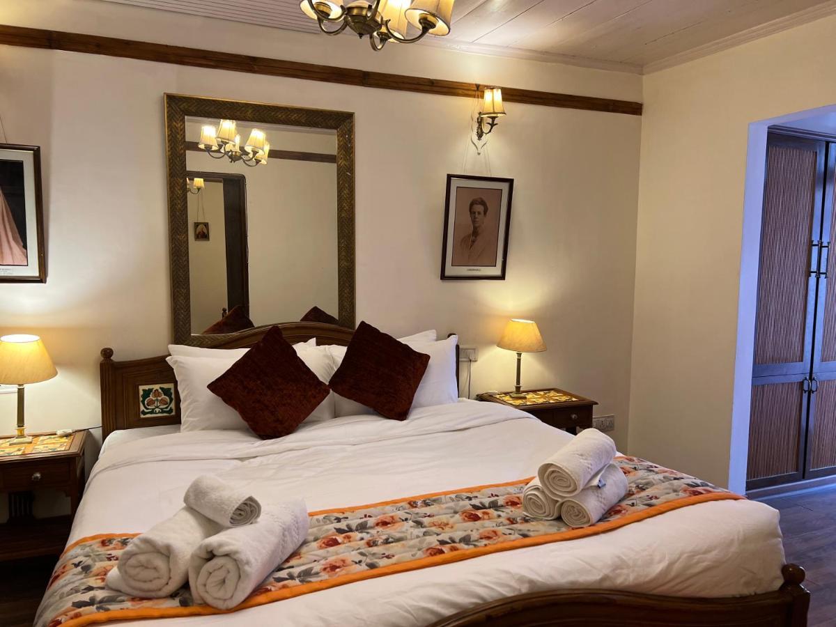 Hotel Woodpark 西姆拉 外观 照片