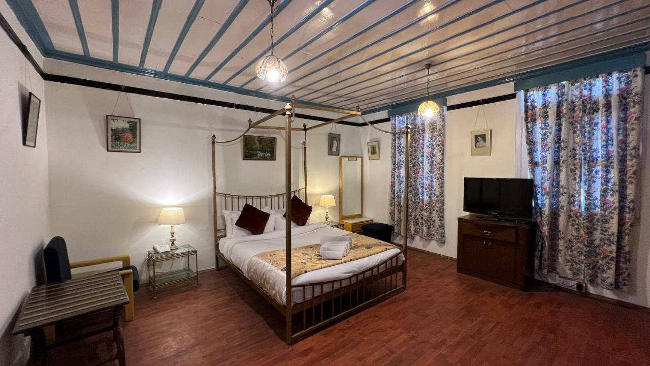 Hotel Woodpark 西姆拉 外观 照片