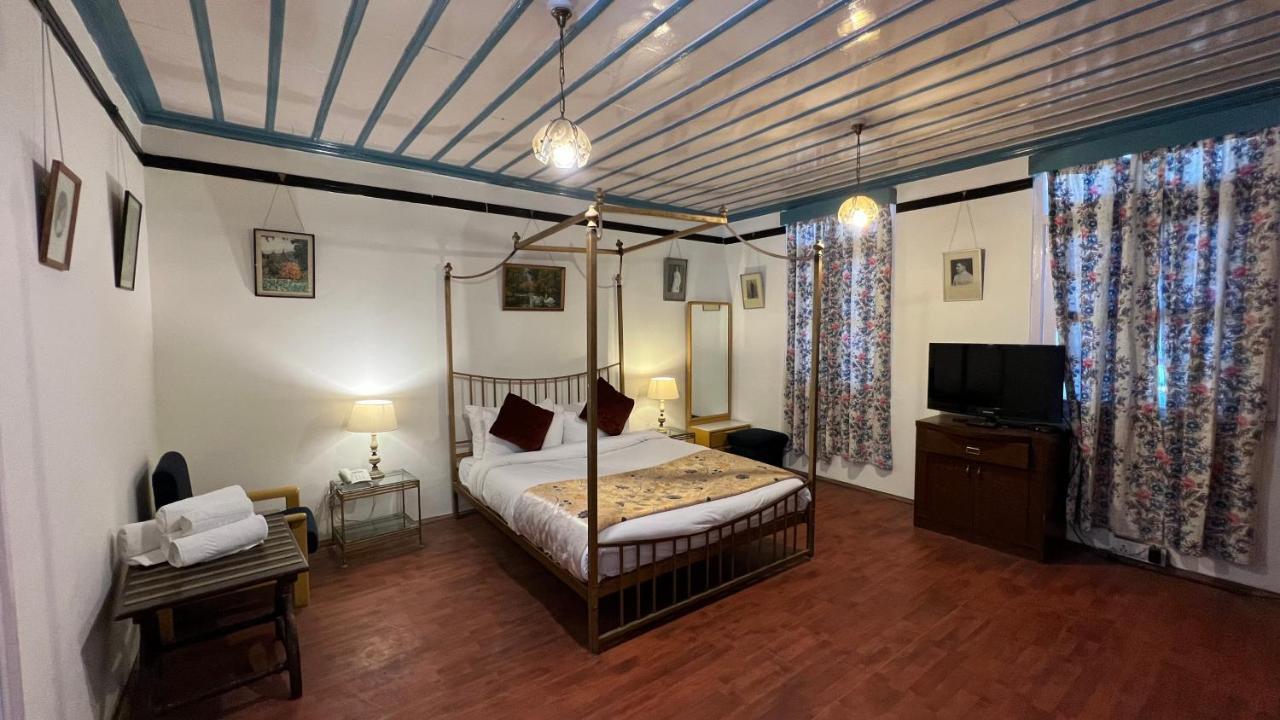 Hotel Woodpark 西姆拉 外观 照片