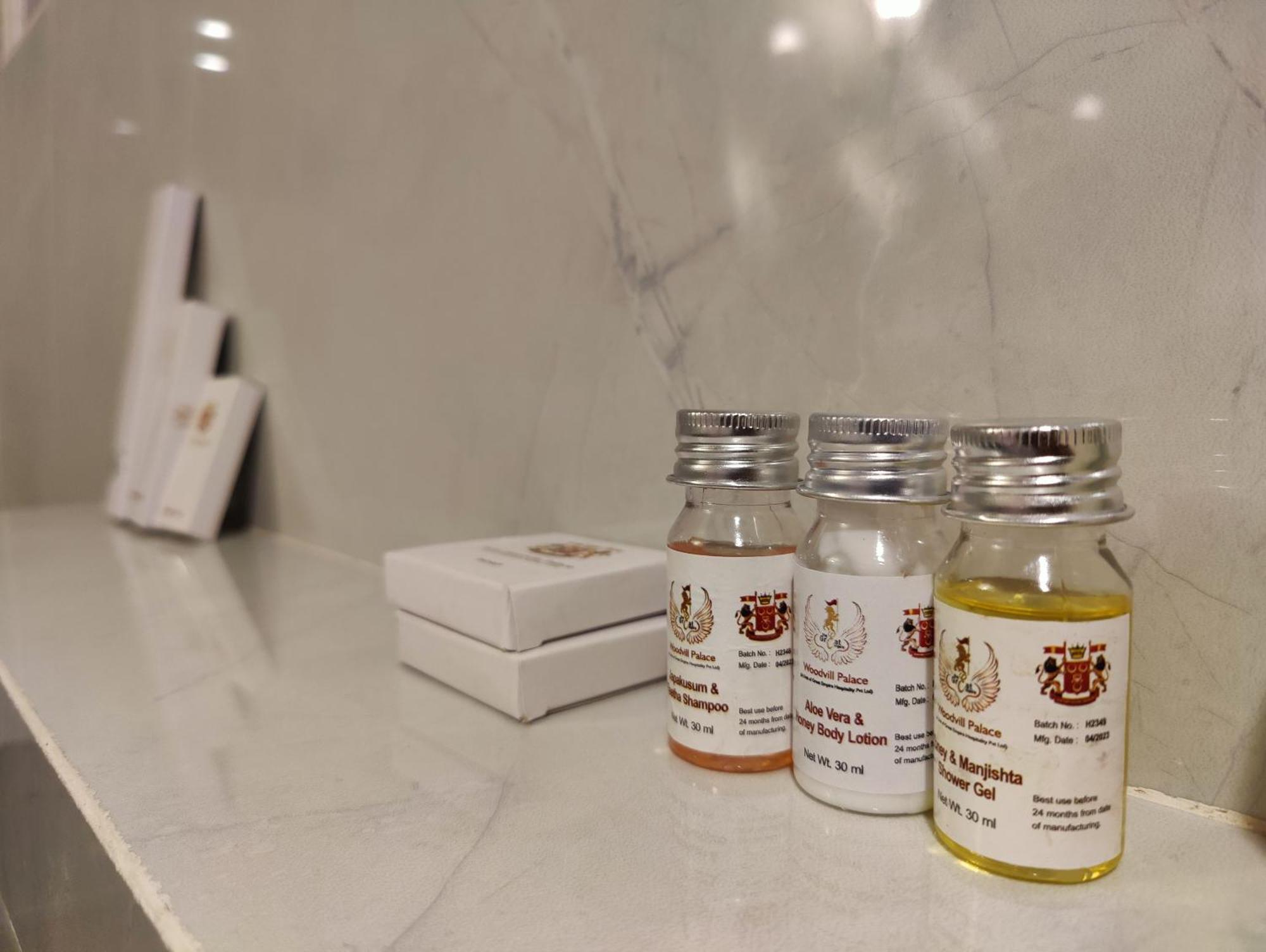 Hotel Woodpark 西姆拉 外观 照片