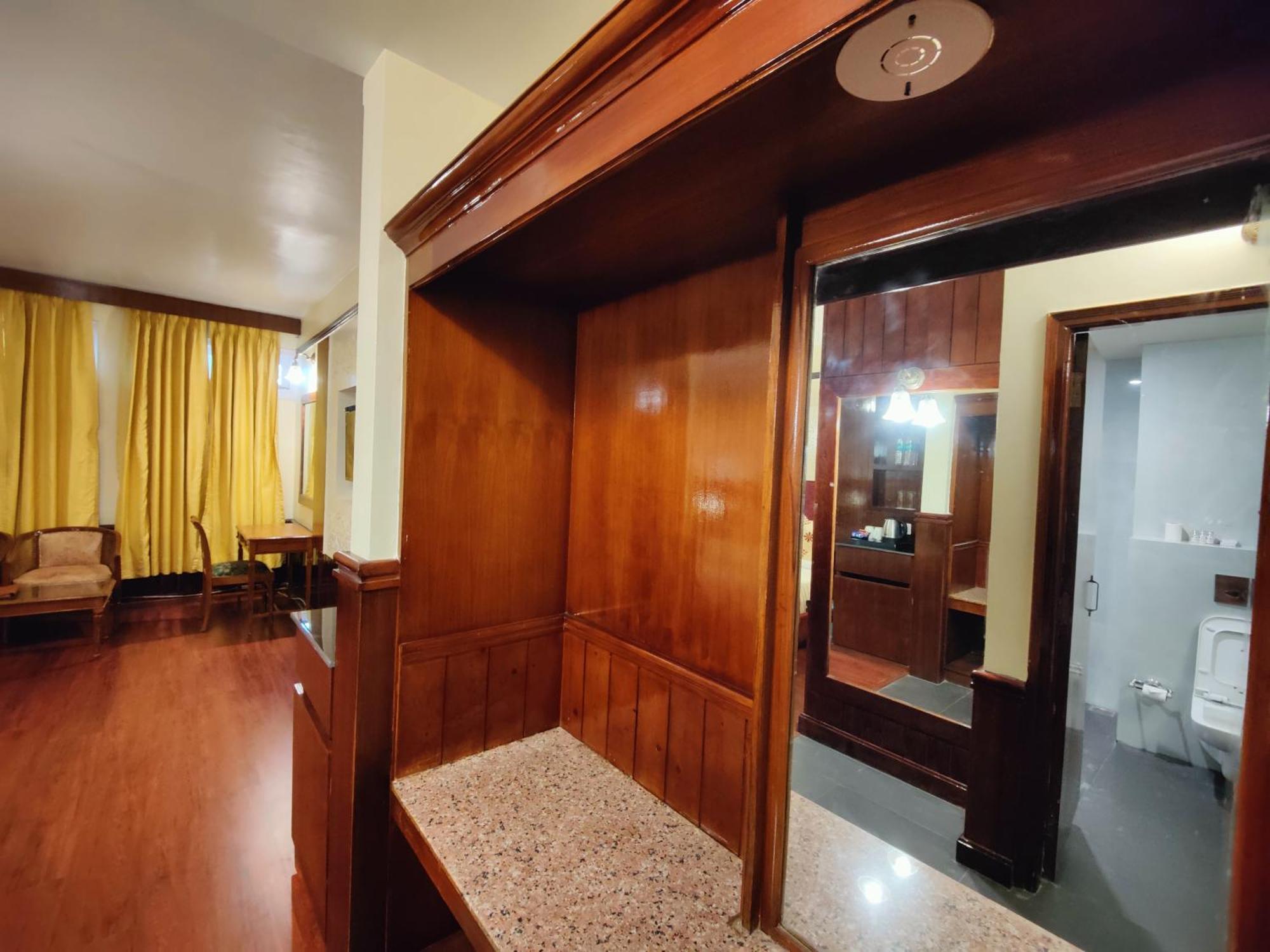 Hotel Woodpark 西姆拉 外观 照片